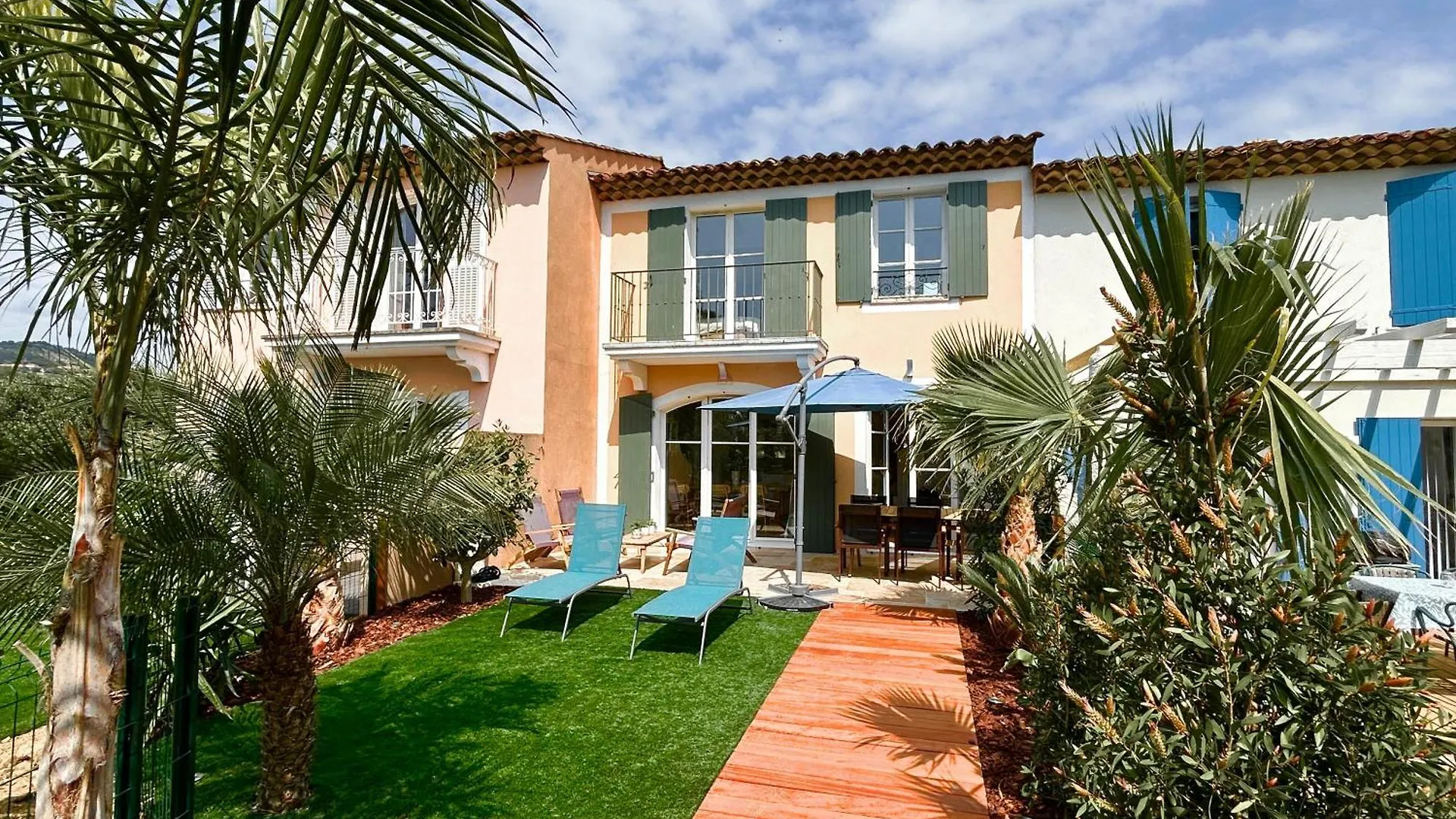 Maison 20 Du Lac Les Restanques Grimaud 0*,  France